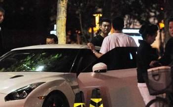 卓伟爆料豪车风云视频播放,名流豪车背后的故事  第3张 卓伟爆料豪车风云视频播放,名流豪车背后的故事  第3张